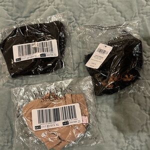 Victoria's Secret NWT - 3pair of thongs
